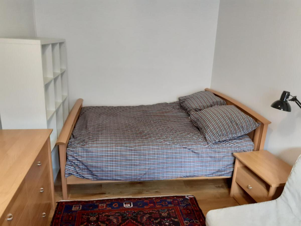 Appartement En Plein Coeur De Milly-La-Foret Buitenkant foto