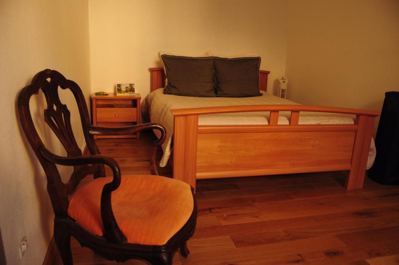 Appartement En Plein Coeur De Milly-La-Foret Buitenkant foto